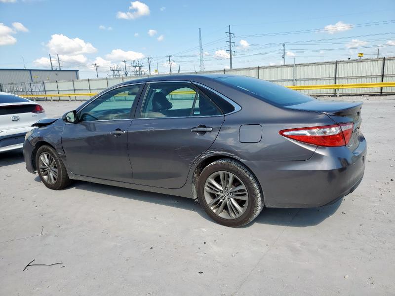 4T1BF1FK3FU879688 - 2015 TOYOTA CAMRY LE GRAY photo 2