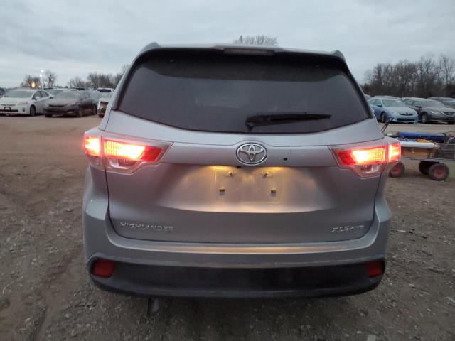 5TDJKRFH6FS111786 - 2015 TOYOTA HIGHLANDER XLE SILVER photo 6