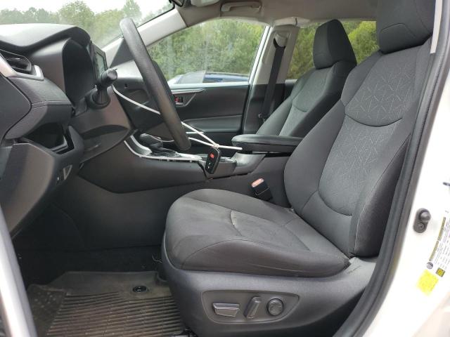 2T3W1RFVXMC138078 - 2021 TOYOTA RAV4 XLE WHITE photo 7
