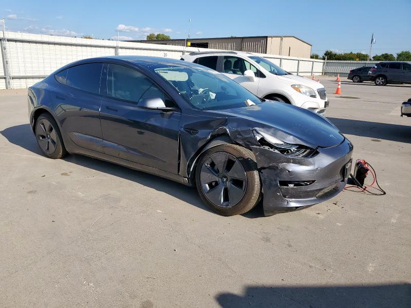 5YJ3E1EB6MF035583 - 2021 TESLA MODEL 3 Сұр фото 4