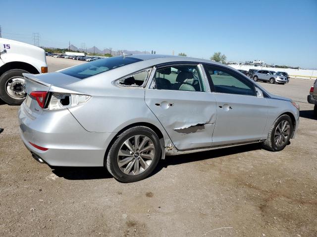 5NPE34AF8FH218741 - 2015 HYUNDAI SONATA SPORT 银色 照片 3