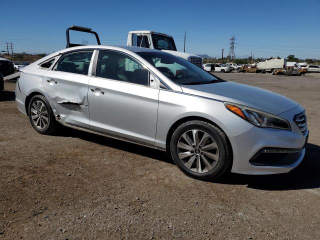 5NPE34AF8FH218741 - 2015 HYUNDAI SONATA SPORT 银色 照片 4