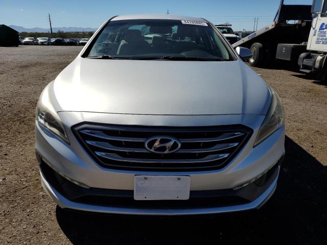 5NPE34AF8FH218741 - 2015 HYUNDAI SONATA SPORT 银色 照片 5