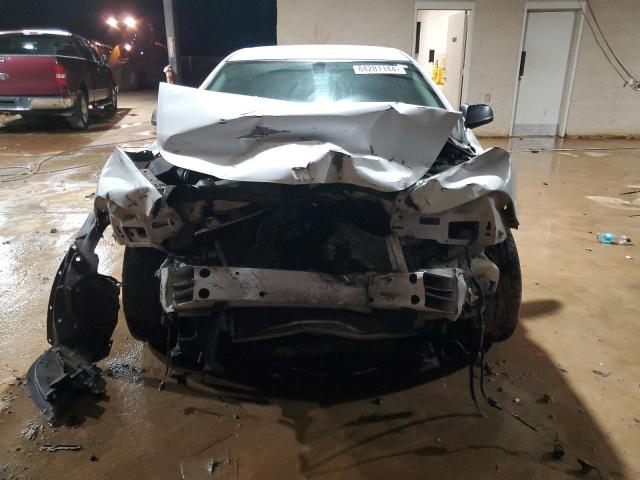 1G1ZA5EUXBF343842 - 2011 CHEVROLET MALIBU LS WHITE photo 5