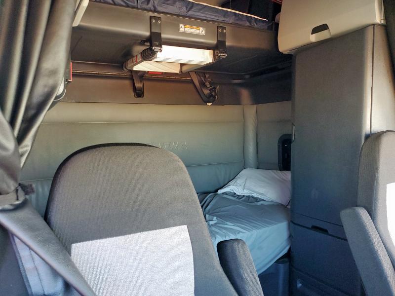 3AKJHHDR1NSNK9044 - 2022 FREIGHTLINER CASCADIA 1 WHITE photo 5