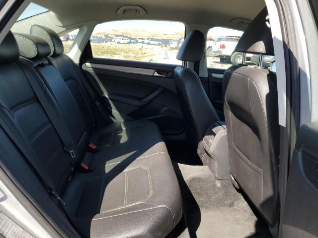 1VWAT7A33FC060307 - 2015 VOLKSWAGEN PASSAT S SILVER photo 10