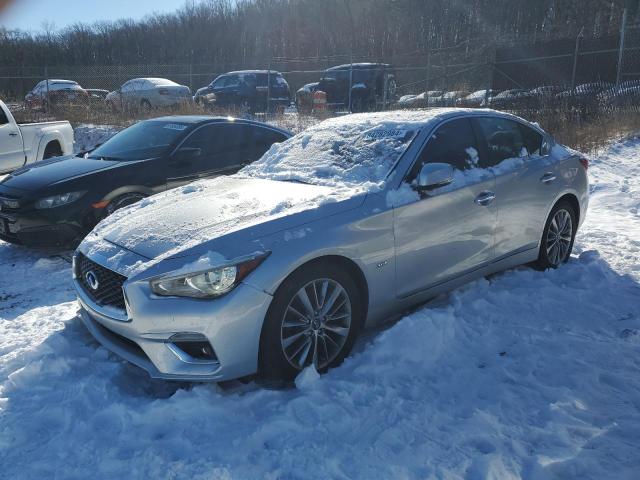 JN1EV7AR0JM433540 - 2018 INFINITI Q50 LUXE SILVER photo 1
