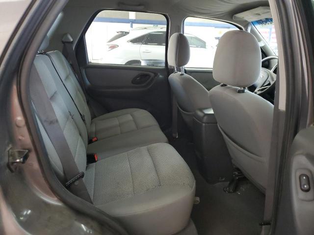 1FMYU931X5KA56762 - 2005 FORD ESCAPE XLT Beżowy zdjęcie 11