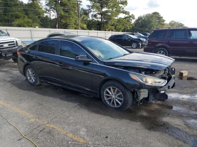 5NPE24AF1JH699220 - 2018 HYUNDAI SONATA SE შავი ფოტო 4