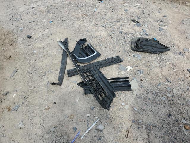 1V2NE2CA8MC201414 - 2021 VOLKSWAGEN ATLAS CROS SE Beyaz fotoğraf 13