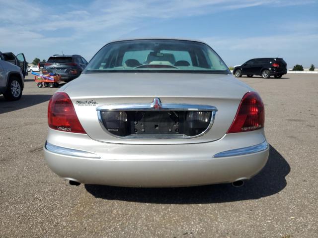 1LNHM97V92Y680798 - 2002 LINCOLN CONTINENTA 银色 照片 6