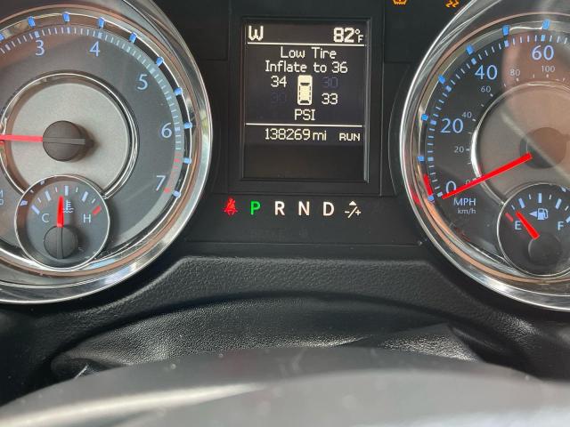 2C4RC1CGXFR601038 - 2015 CHRYSLER TOWN & COU TOURING L GRAY photo 8