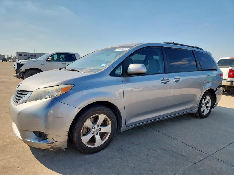 2011 TOYOTA SIENNA LE, 