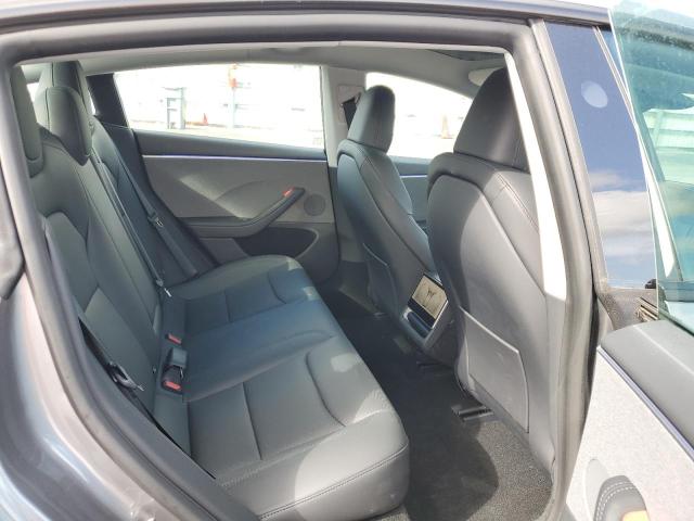 5YJ3E1EA0RF858041 - 2024 TESLA MODEL 3 银色 照片 10