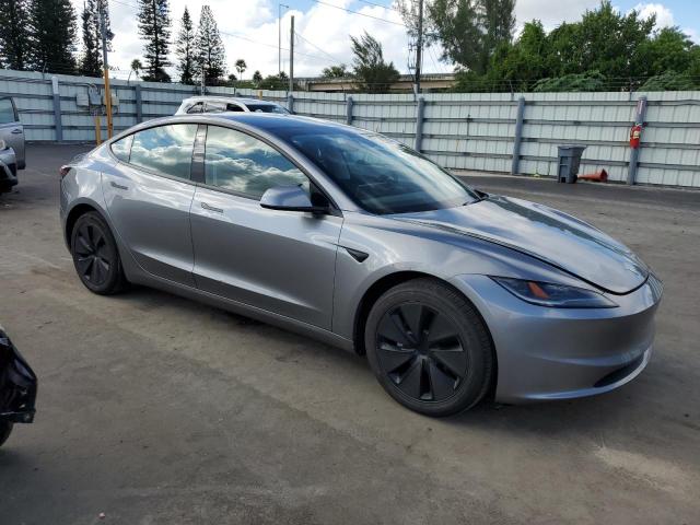 5YJ3E1EA0RF858041 - 2024 TESLA MODEL 3 银色 照片 4