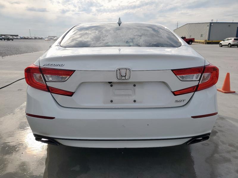 1HGCV2F50JA024003 - 2018 HONDA ACCORD EXL Ақ фото 6