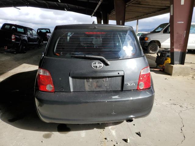 JTKKT624360156067 - 2006 TOYOTA SCION XA GRAY photo 6