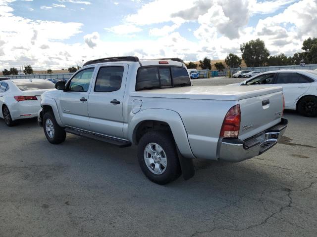 5TEJU62N95Z057731 - 2005 TOYOTA TACOMA DOUBLE CAB PRERUNNER SILVER photo 2