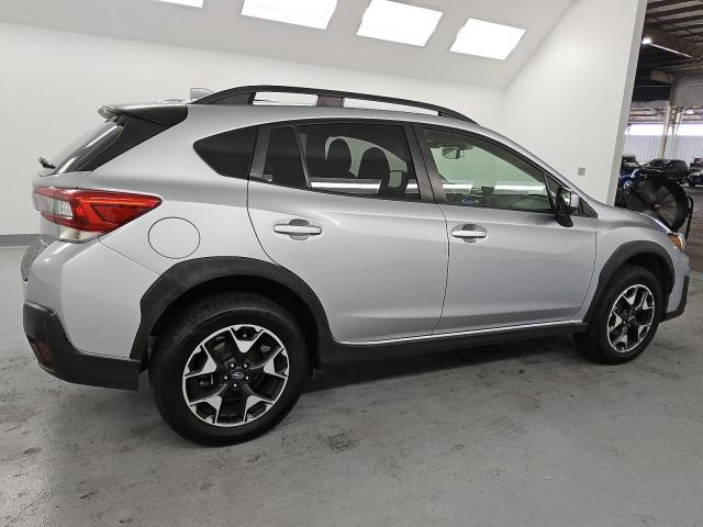 JF2GTAEC3LH246627 - 2020 SUBARU CROSSTREK PREMIUM SILVER photo 3