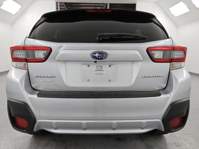 JF2GTAEC3LH246627 - 2020 SUBARU CROSSTREK PREMIUM SILVER photo 6