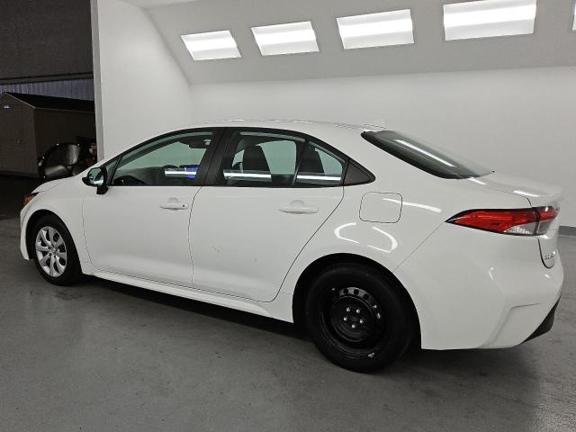 5YFB4MDE4PP032685 - 2023 TOYOTA COROLLA LE WHITE photo 2