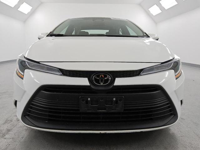 5YFB4MDE4PP032685 - 2023 TOYOTA COROLLA LE WHITE photo 5