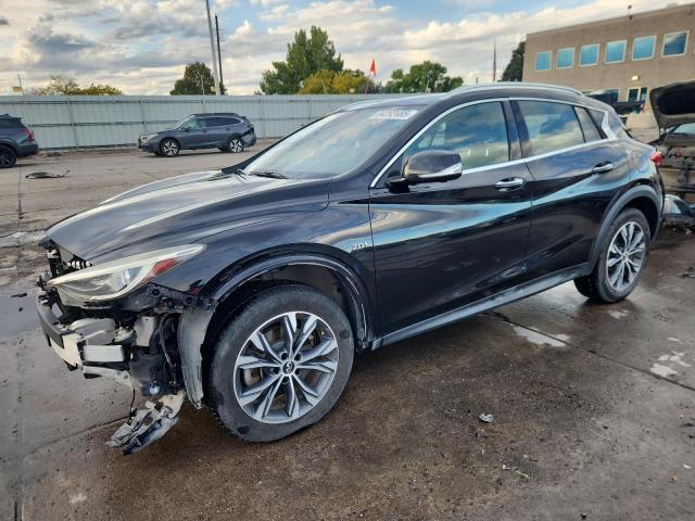 2017 INFINITI QX30 BASE, 