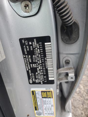 5XXGT4L36JG198330 - 2018 KIA OPTIMA LX 银色 照片 12