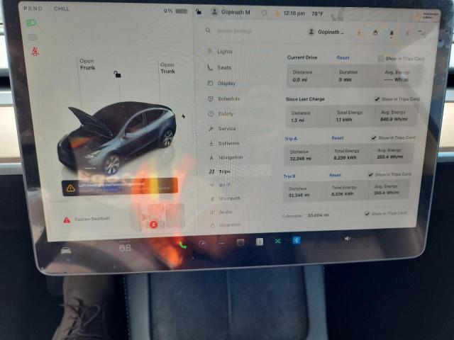 7SAYGDED7RF079556 - 2024 TESLA MODEL Y ნაცრისფერი ფოტო 9