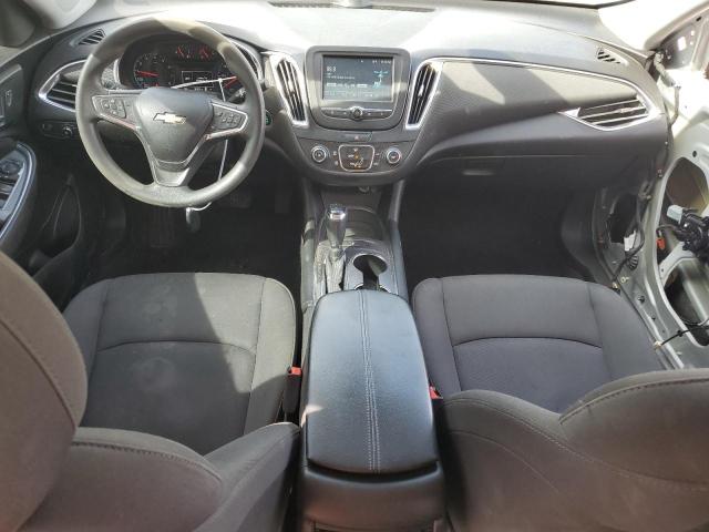 1G1ZD5ST3JF272100 - 2018 CHEVROLET MALIBU LT فضي صورة 8