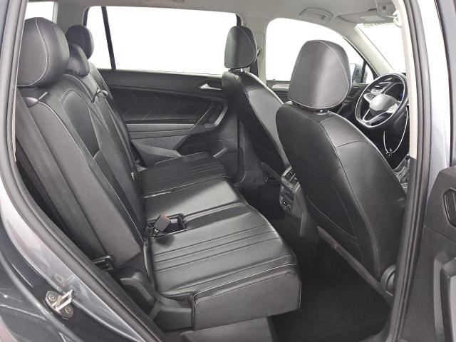 3VV3B7AX5NM096869 - 2022 VOLKSWAGEN TIGUAN SE ნაცრისფერი ფოტო 11