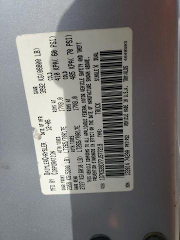 1D7KS28D77J577219 - 2007 DODGE RAM 2500 ST 银色 照片 12