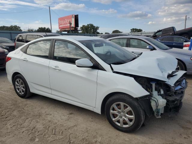 KMHCT4AEXCU253289 - 2012 HYUNDAI ACCENT GLS 白色 照片 4