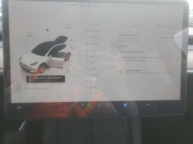 7SAYGDEE8PF817080 - 2023 TESLA MODEL Y WHITE photo 9