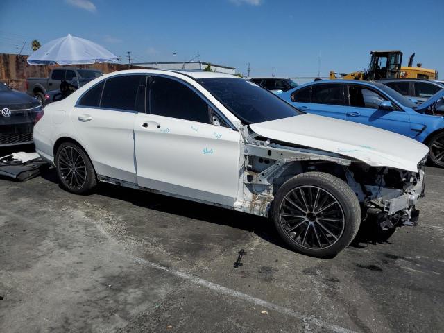 55SWF8DBXKU302319 - 2019 MERCEDES-BENZ C 300 白色 照片 4
