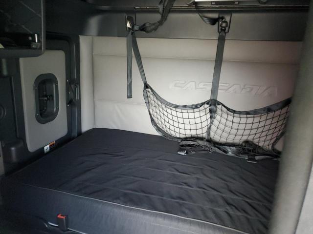 3AKJHHDR2KSKB5359 - 2019 FRHT CASCADIA 126 رمادي صورة 6