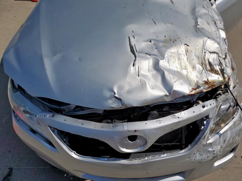 4T4BF3EK3BR193177 - 2011 TOYOTA CAMRY BASE 银色 照片 11