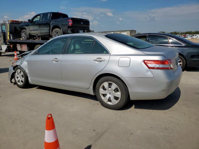 4T4BF3EK3BR193177 - 2011 TOYOTA CAMRY BASE 银色 照片 2