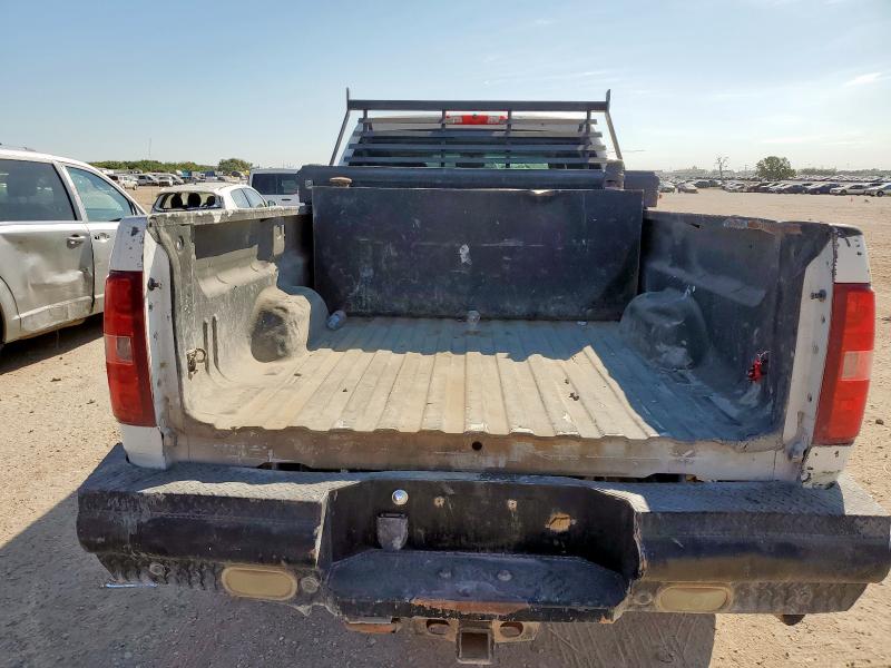 1GC1KVC85BF204886 - 2011 CHEVROLET SILVERADO K2500 HEAVY DUTY WHITE photo 6