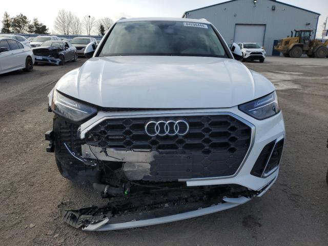 WA1EAAFYXM2098044 - 2021 AUDI Q5 PROGRESSIV WHITE photo 5