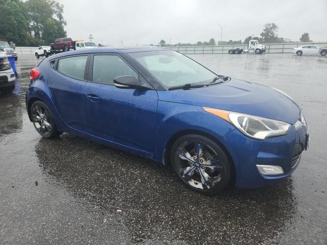 KMHTC6AD3GU302065 - 2016 HYUNDAI VELOSTER ლურჯი ფოტო 4