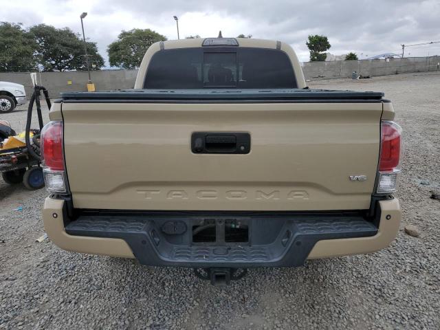 3TMEZ5CN3HM029002 - 2017 TOYOTA TACOMA DOUBLE CAB 棕色 照片 6