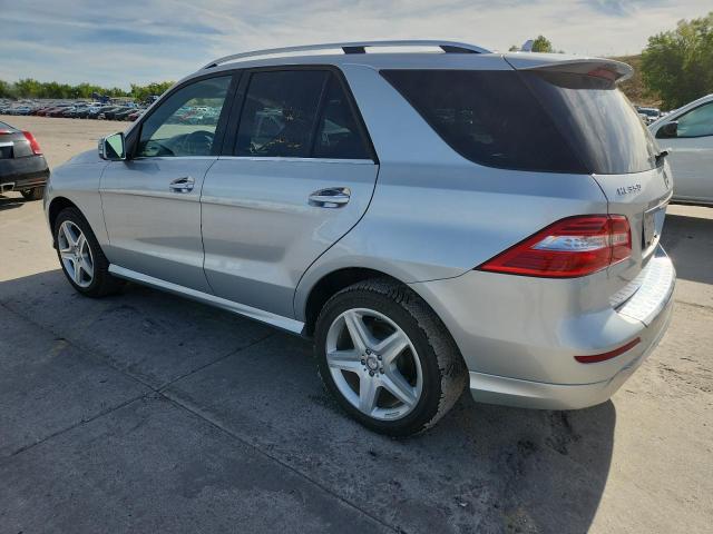 4JGDA5HB1EA369397 - 2014 MERCEDES-BENZ ML 350 4MATIC SILVER photo 2