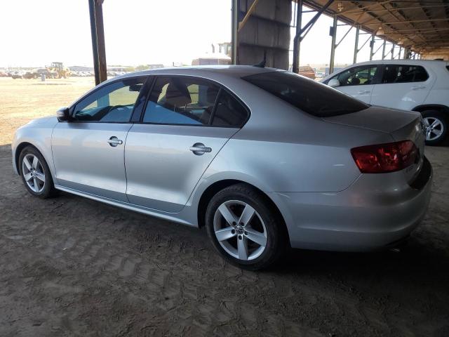 3VWLL7AJ5BM129479 - 2011 VOLKSWAGEN JETTA TDI SILVER photo 2