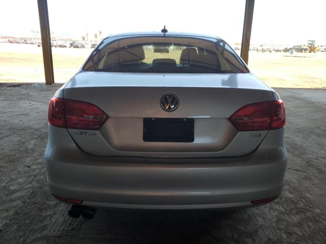 3VWLL7AJ5BM129479 - 2011 VOLKSWAGEN JETTA TDI SILVER photo 6
