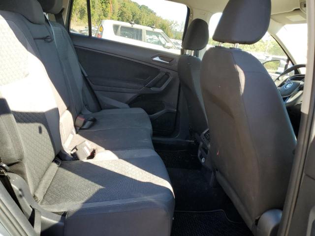 3VV0B7AX5KM095459 - 2019 VOLKSWAGEN TIGUAN S Grau Foto 11