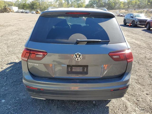 3VV0B7AX5KM095459 - 2019 VOLKSWAGEN TIGUAN S Grau Foto 6