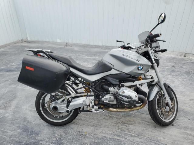 WB10398067ZS25333 - 2007 BMW R1200 R SILVER photo 1