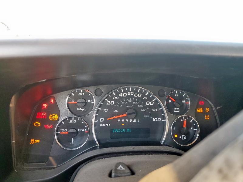 1GCZGHFG6J1168484 - 2018 CHEVROLET EXPRESS G3 თეთრი ფოტო 9