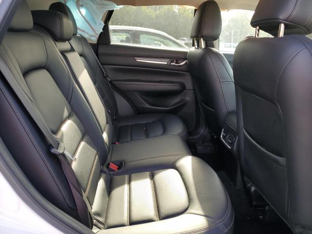 JM3KFBDM4L0823946 - 2020 MAZDA CX-5 GRAND TOURING WHITE photo 11